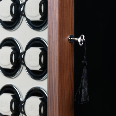 New York 16   Schwarz