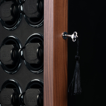 New York 16   Schwarz Seidenmatt